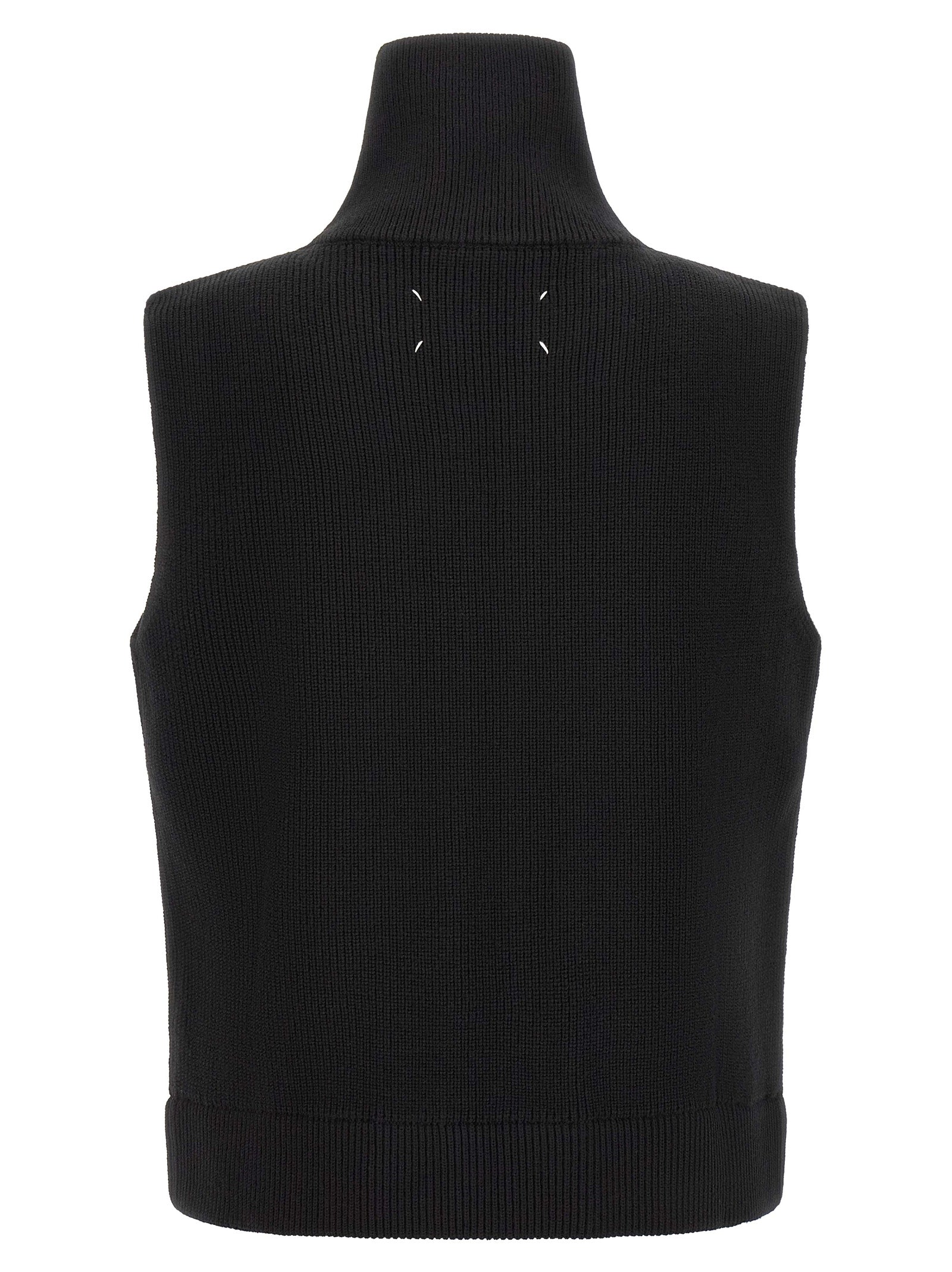 Black Wool Sleeveles Sweater