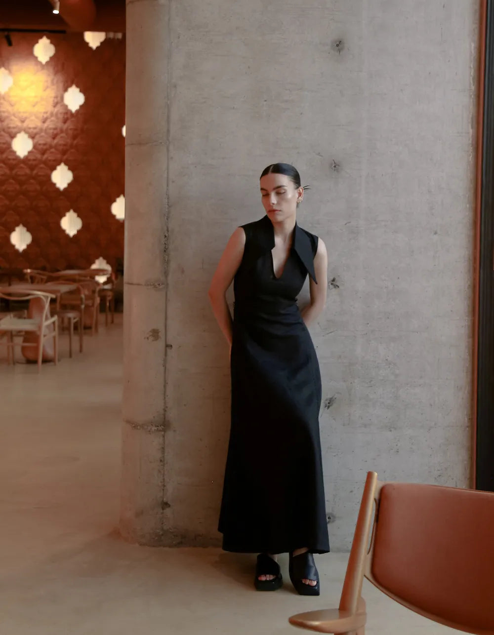 Amari Sleeveless Maxi Black Linen Dress