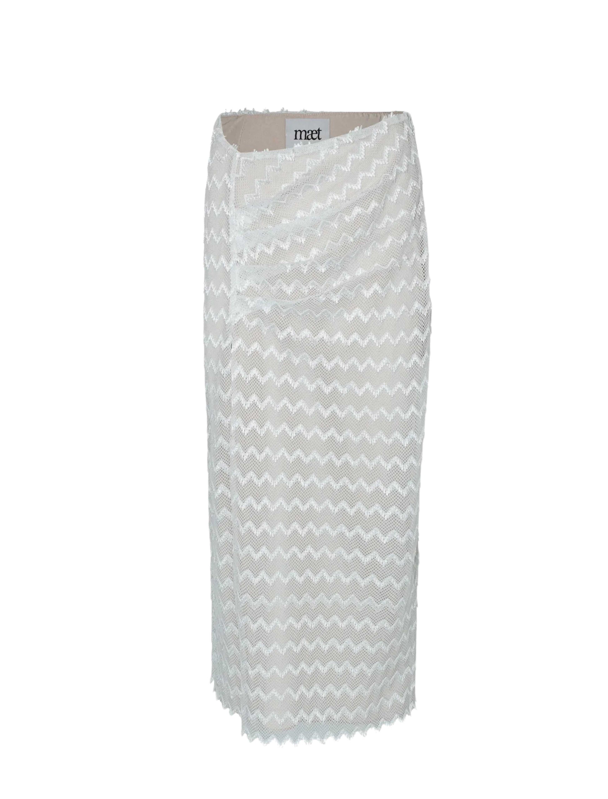 Hebo White Knit Asymmetric Midi Skirt