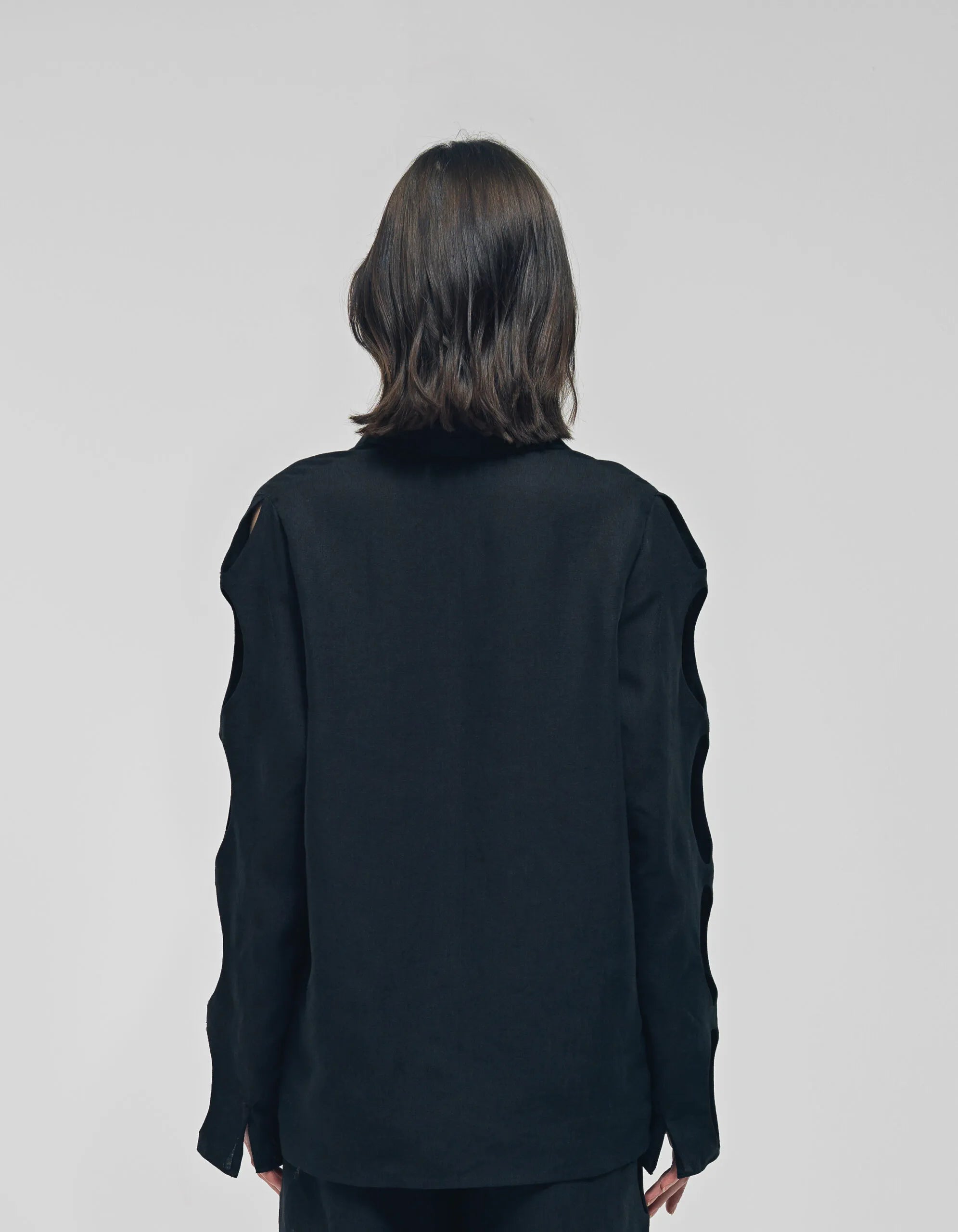 NEREUS Black Cut-Out Linen Shirt