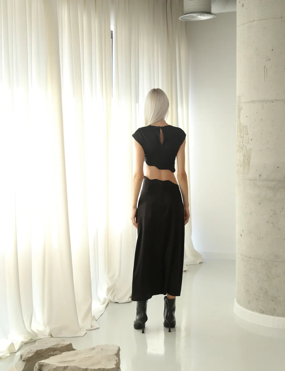 Rhea Black Silk Skirt Set